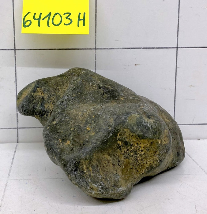 64103H Hakkai Stone Flussstein