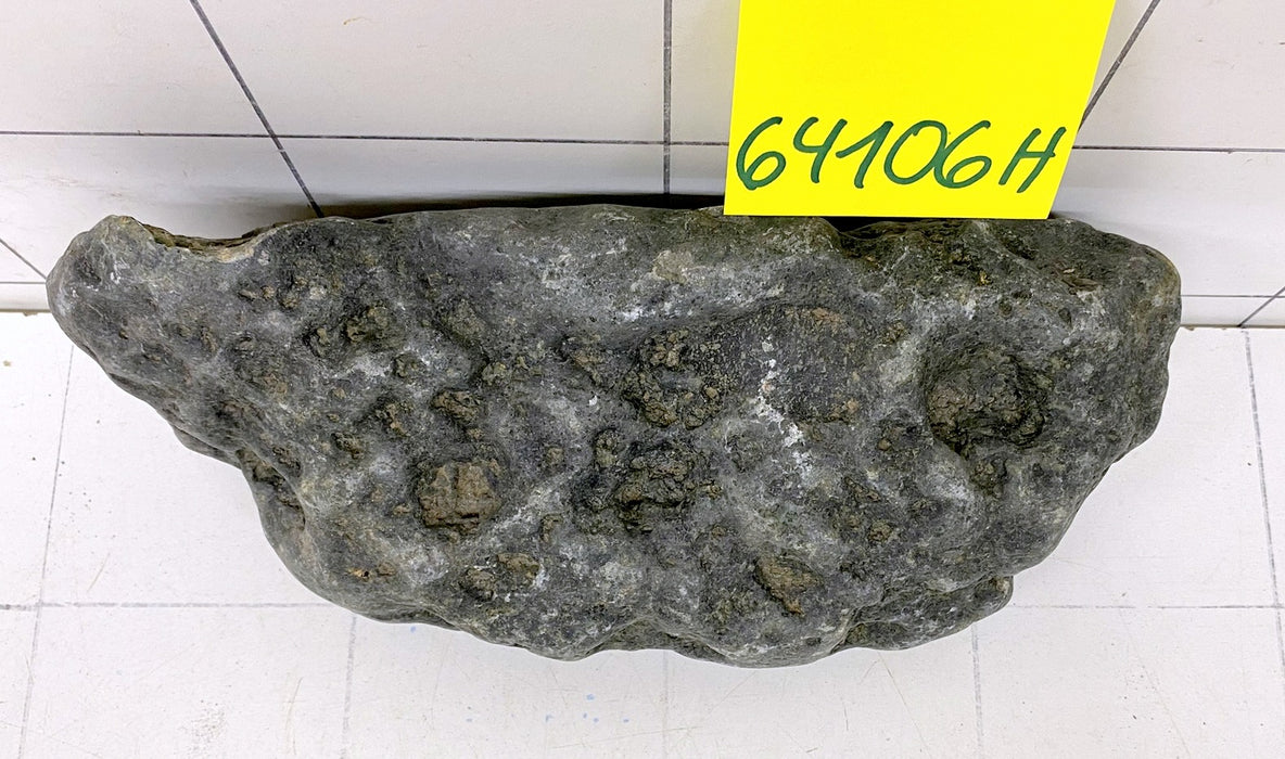 64106H Hakkai Stone Flussstein